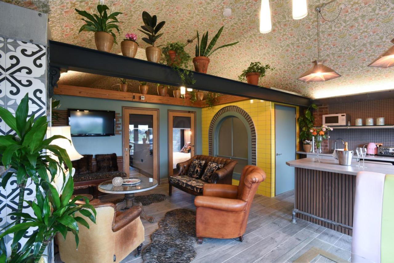 Air Maison - The Cow Shed Wow Factor Countryside Retreat Westbourne  Dış mekan fotoğraf